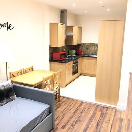 Apartmán Greater London Holiday Let @ Hanwell Exteriér fotografie
